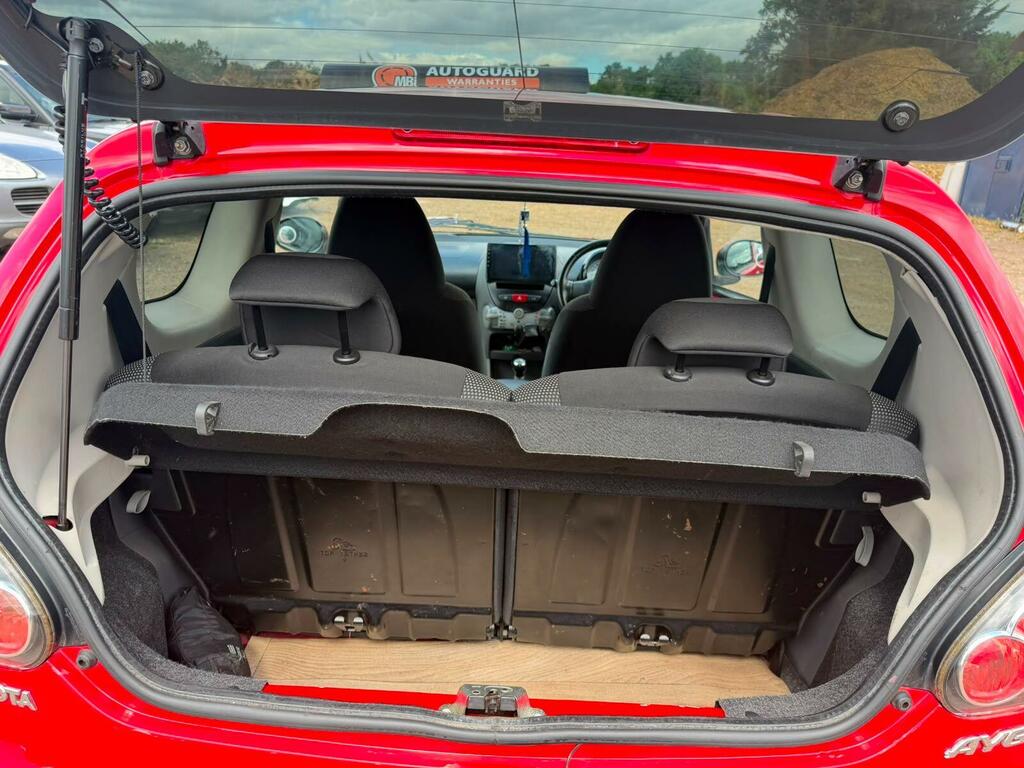 Toyota Aygo Hatchback Black #41