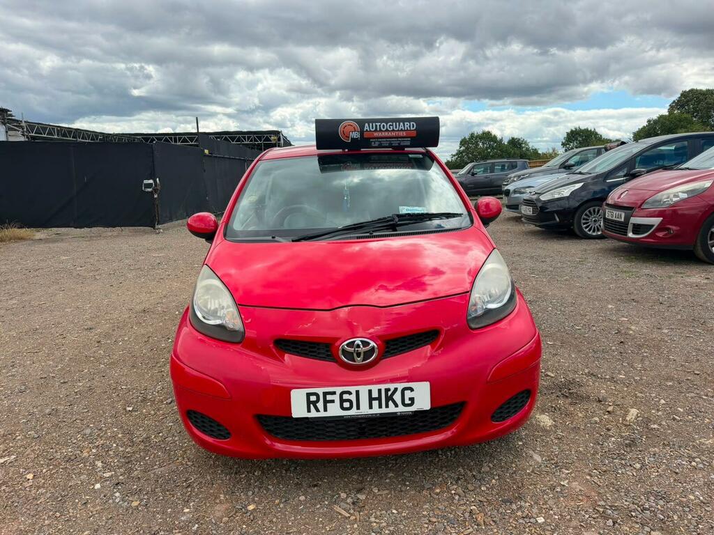 Toyota Aygo Go Red #2