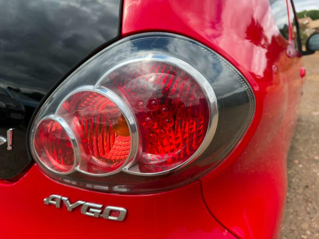 Toyota Aygo Hatchback Black #47