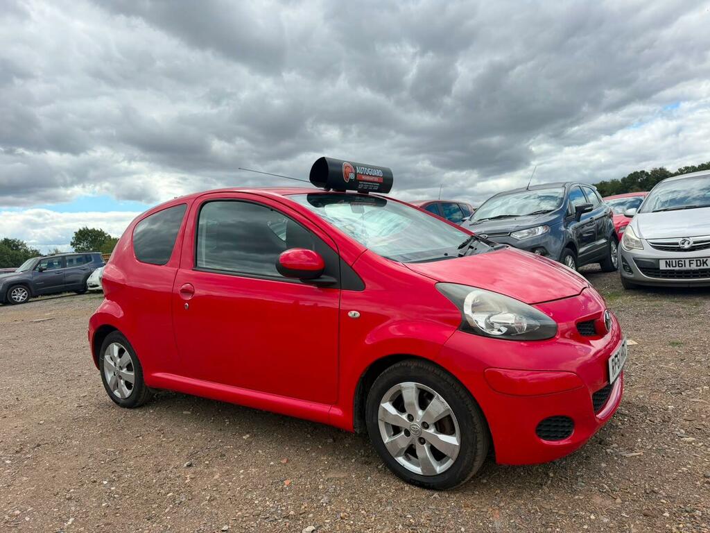Toyota Aygo Go Red