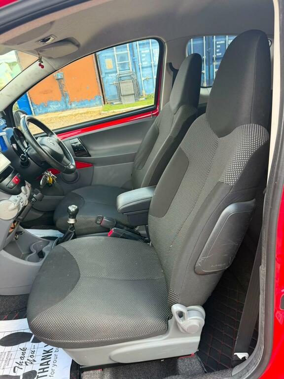 Toyota Aygo Hatchback Black #44