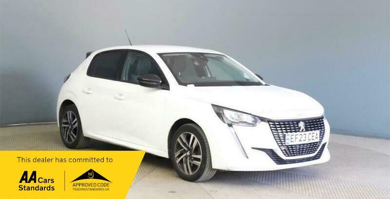 Peugeot 208 1.2 Puretech Allure Premium White