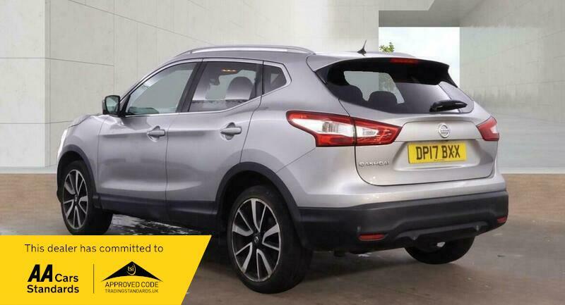 Nissan Qashqai 1.5 Dci Tekna 2Wd Silver #3