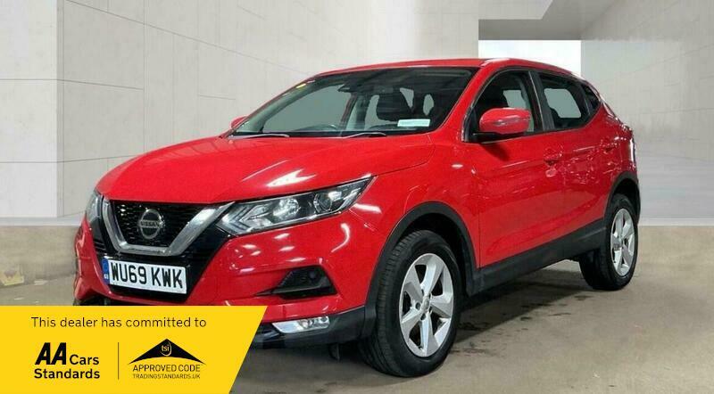 Nissan Qashqai 1.5 Dci Acenta Premium Red