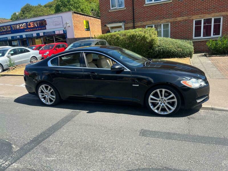 Jaguar XF 3.0D S V6 Premium Black #6