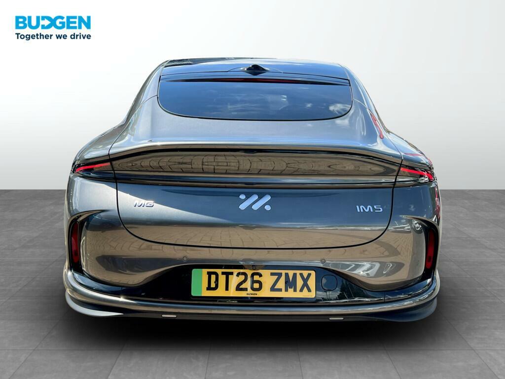 MG IM5 100Kwh Long Range Saloon DT26ZMX Black #5