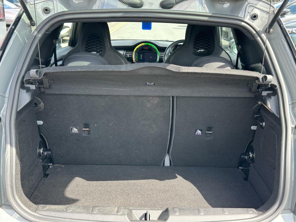 Mini Hatch F56 Mini 3-Door Cooper Exclusive Lci White #23