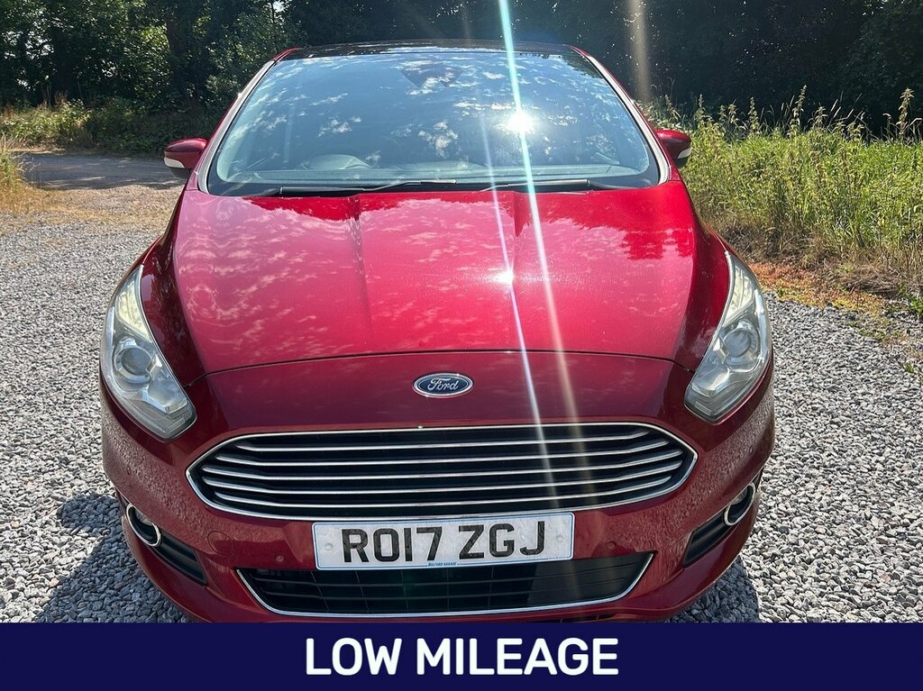 Ford S-Max Tdci Titanium Red