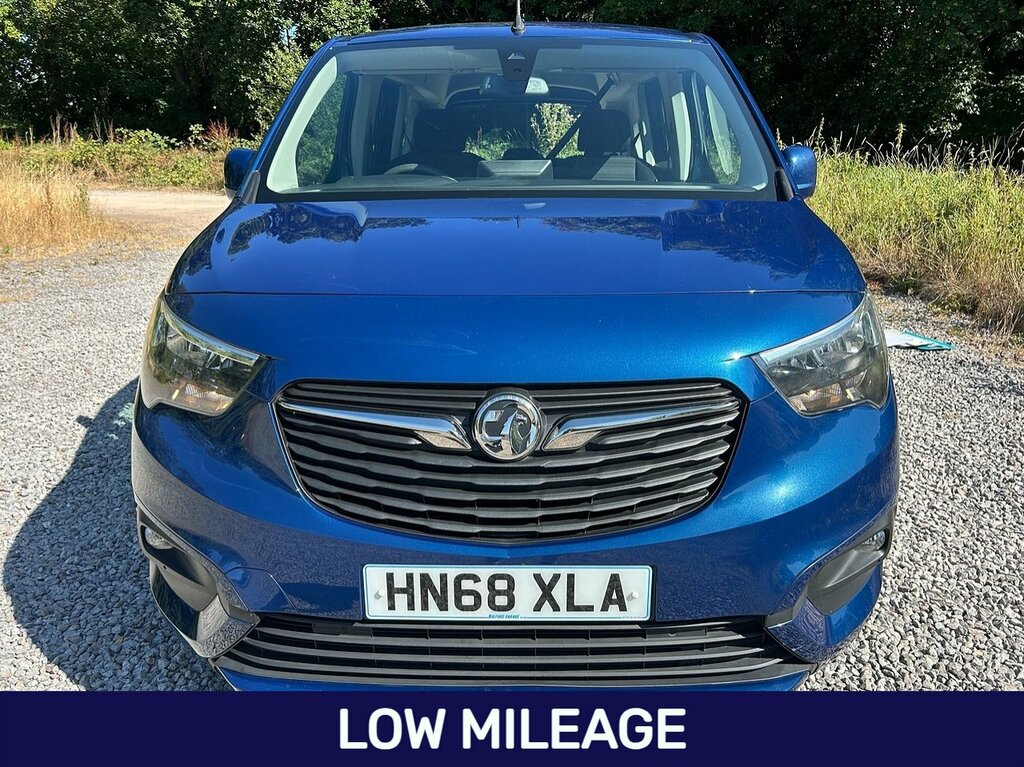 Vauxhall Combo Life Turbo D Blueinjection Energy HN68XLA Blue #2