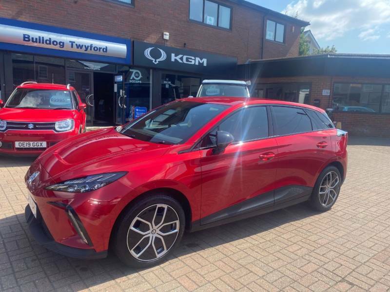 MG MG4 150Kw Trophy Ev Long Range 64Kwh - 2024 Red #2