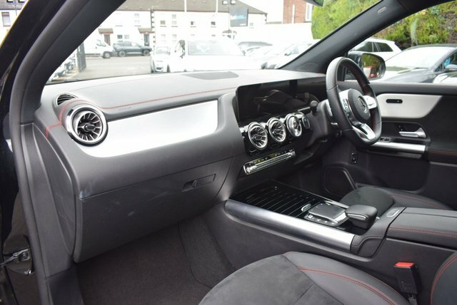 Mercedes-Benz EQA 300 4Matic Amg Line Black #13