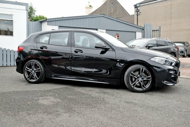 BMW 1 Series 1.5 118I M Sport Lcp Hatchback Black #3