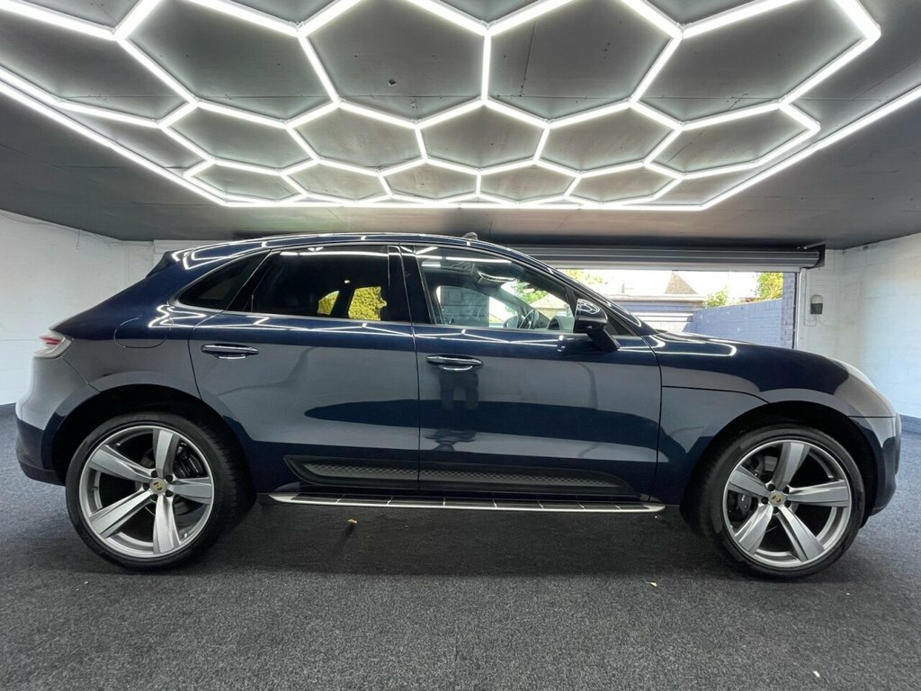 Porsche Macan Suv LV23XDE Blue #3