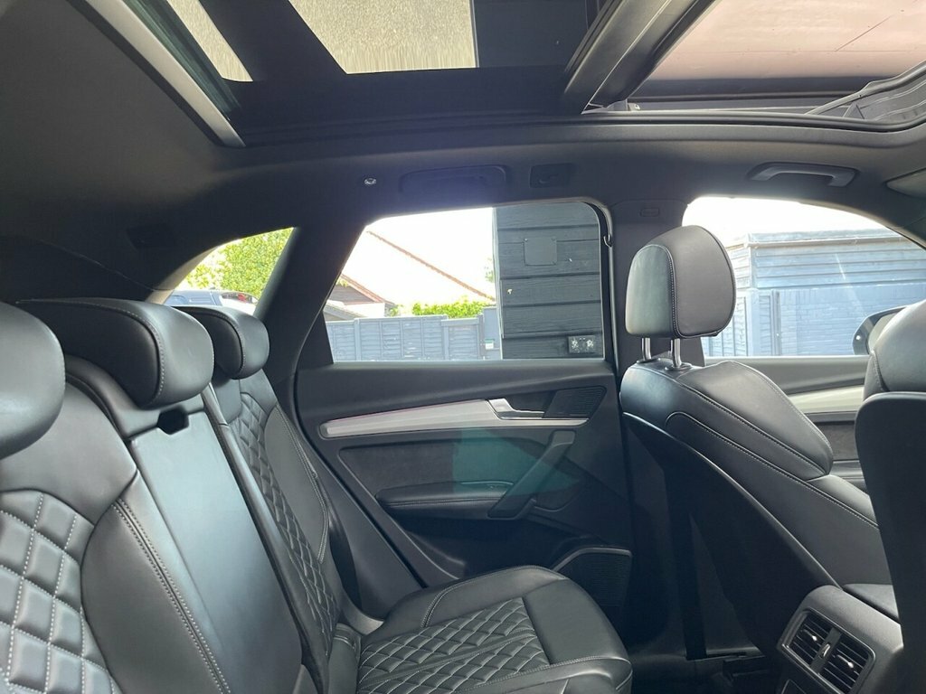 Audi SQ5 3L Null Black #37