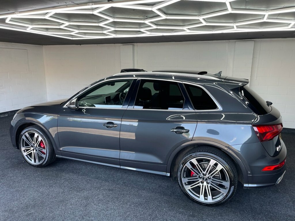 Audi SQ5 3L Null Black #17