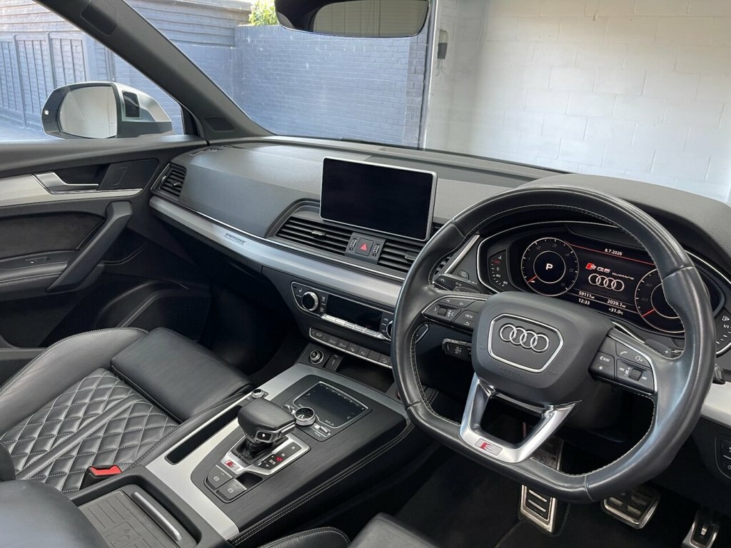 Audi SQ5 3L Null Black #32