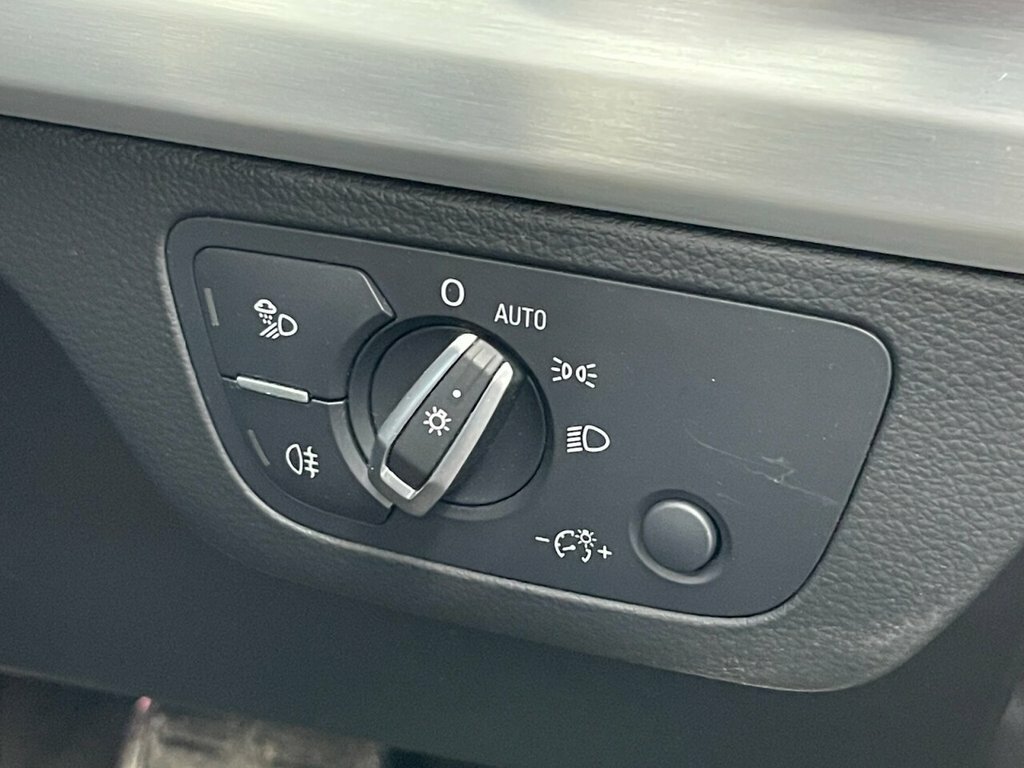 Audi SQ5 3L Null Black #44