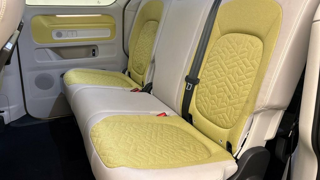 Volkswagen ID.Buzz Mpv White #2
