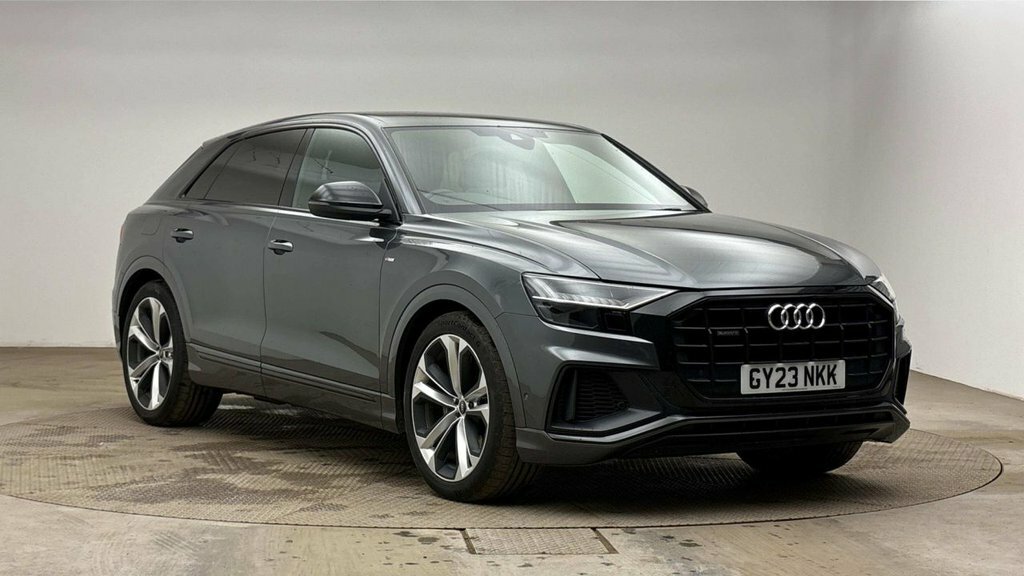 Audi Q8 3L Black Edition Grey