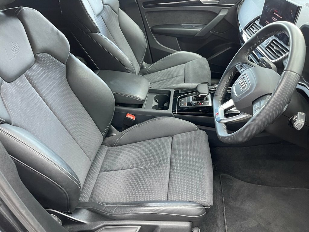 Audi Q5 2L Black Edition Grey #4