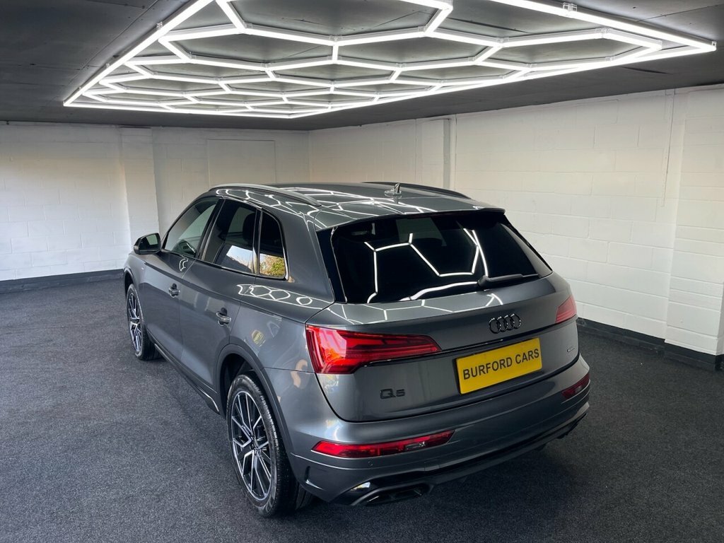 Audi Q5 40 Tdi Quattro Black Ed S Tronic Tech Pack Green #19
