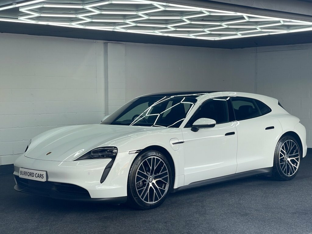 Porsche Taycan Estate White #2