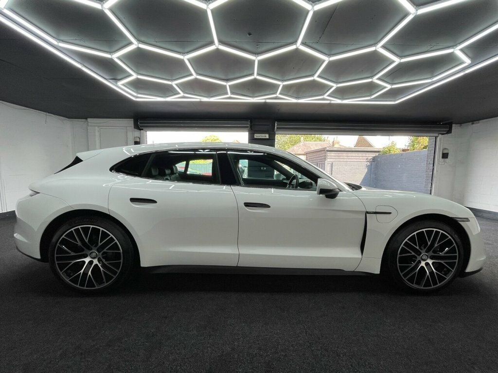 Porsche Taycan Estate White #3