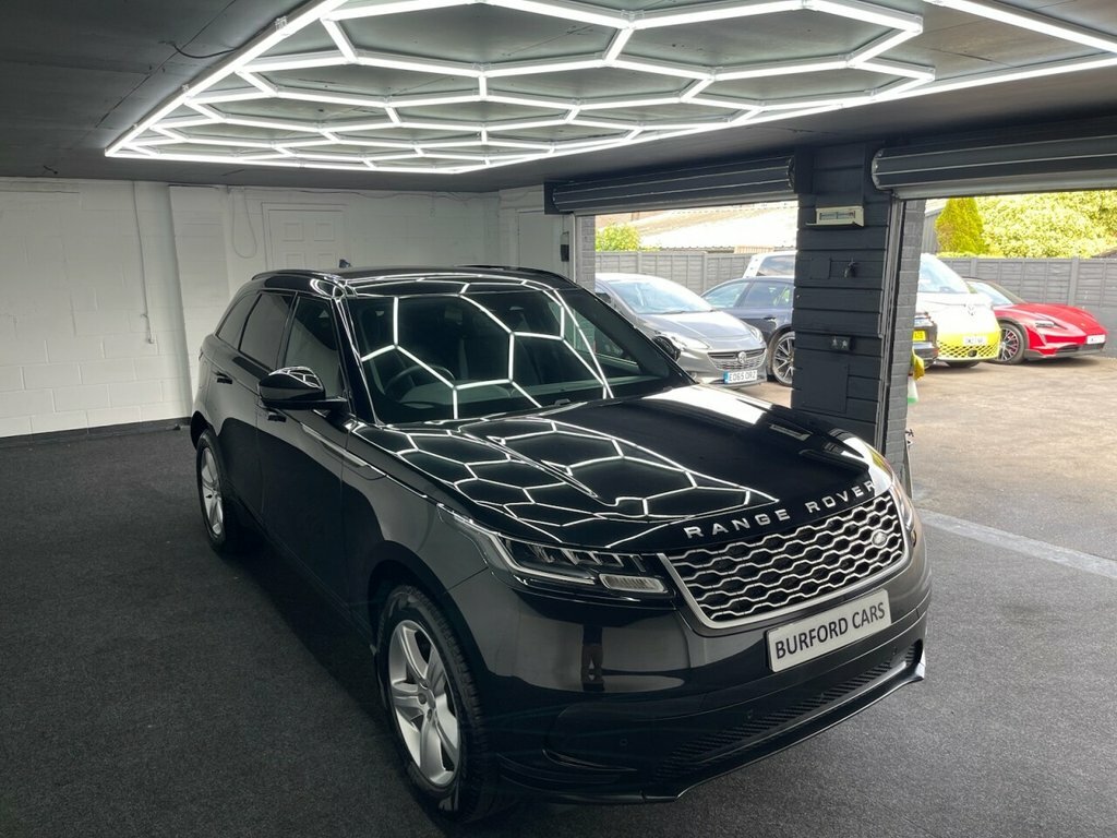 Land Rover Range Rover Velar 2.0 D200 Dynamic Se Grey #24