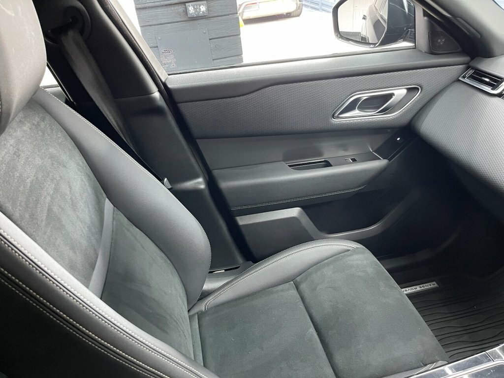 Land Rover Range Rover Velar 2.0 D200 Dynamic Se Grey #48
