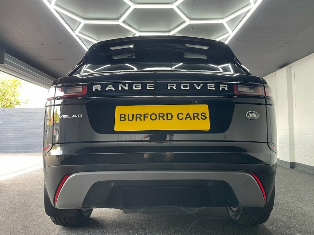 Land Rover Range Rover Velar 2.0 D200 Dynamic Se Grey #14