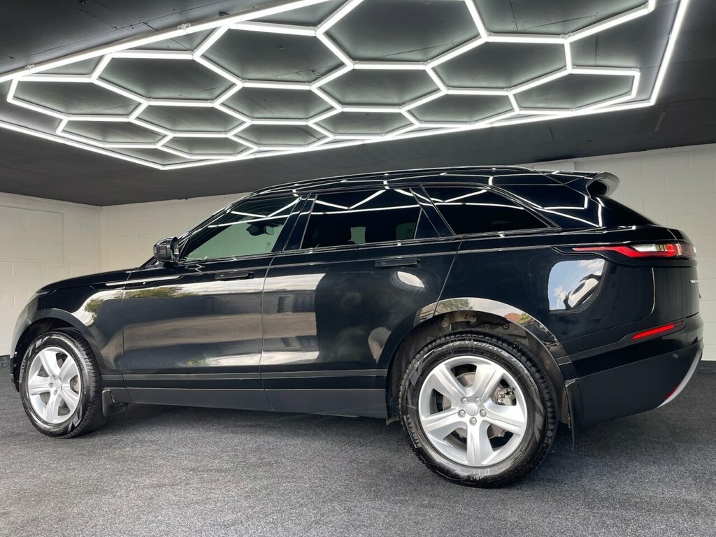 Land Rover Range Rover Velar 2.0 D200 Dynamic Se Grey #19