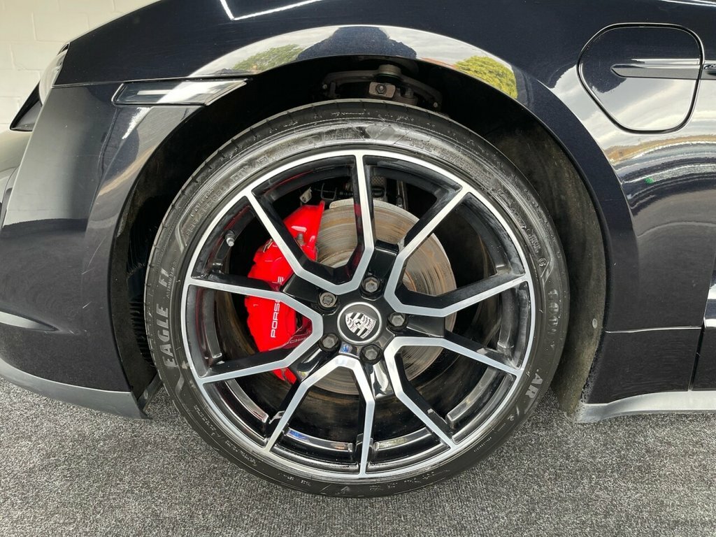 Porsche Taycan Estate DC22HFG Black #6