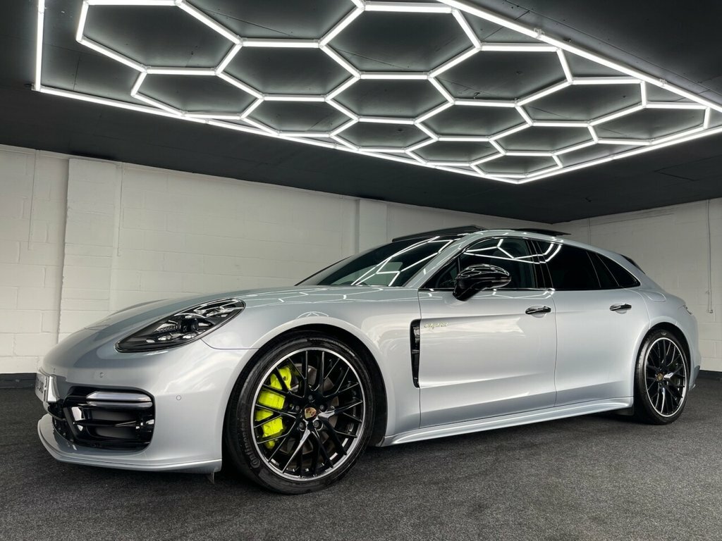 Porsche Panamera 2.9 V6 4 E-hybrid Pdk White #21