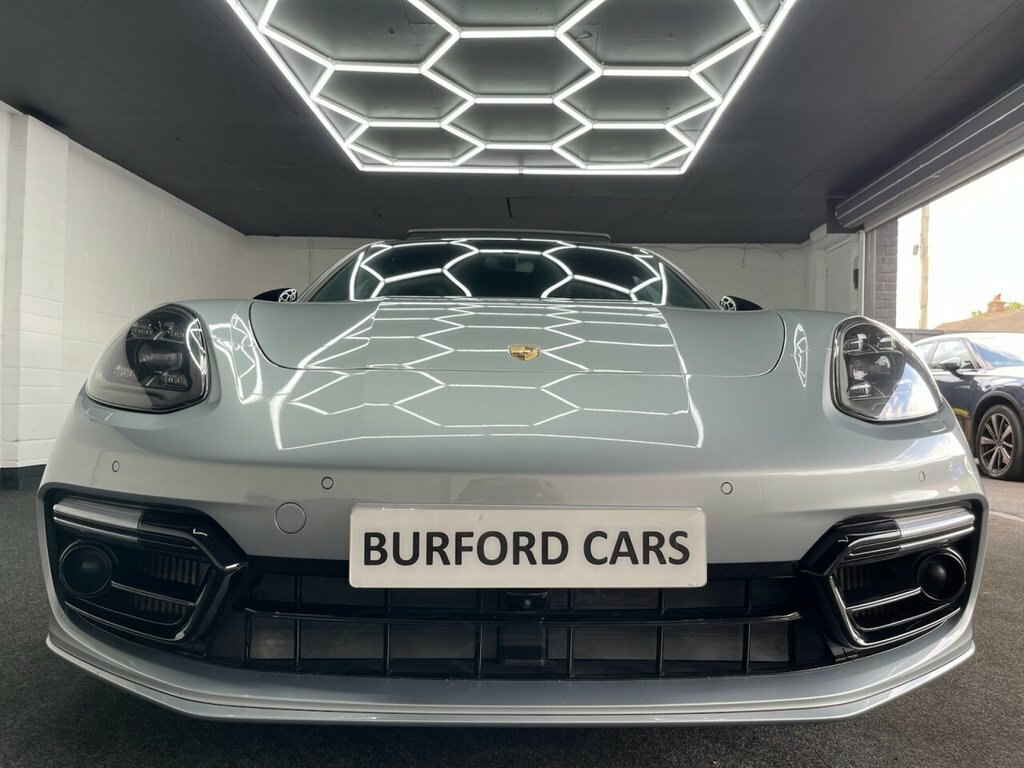 Porsche Panamera 2.9 V6 4 E-hybrid Pdk White #31