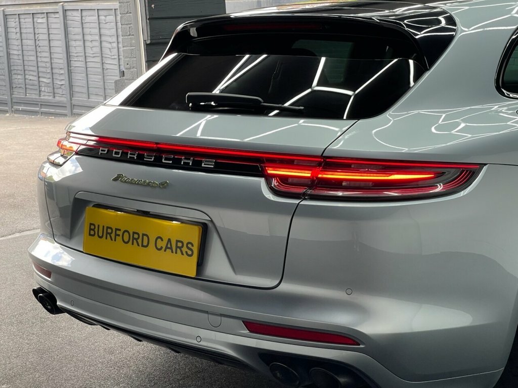 Porsche Panamera 2.9 V6 4 E-hybrid Pdk White #17