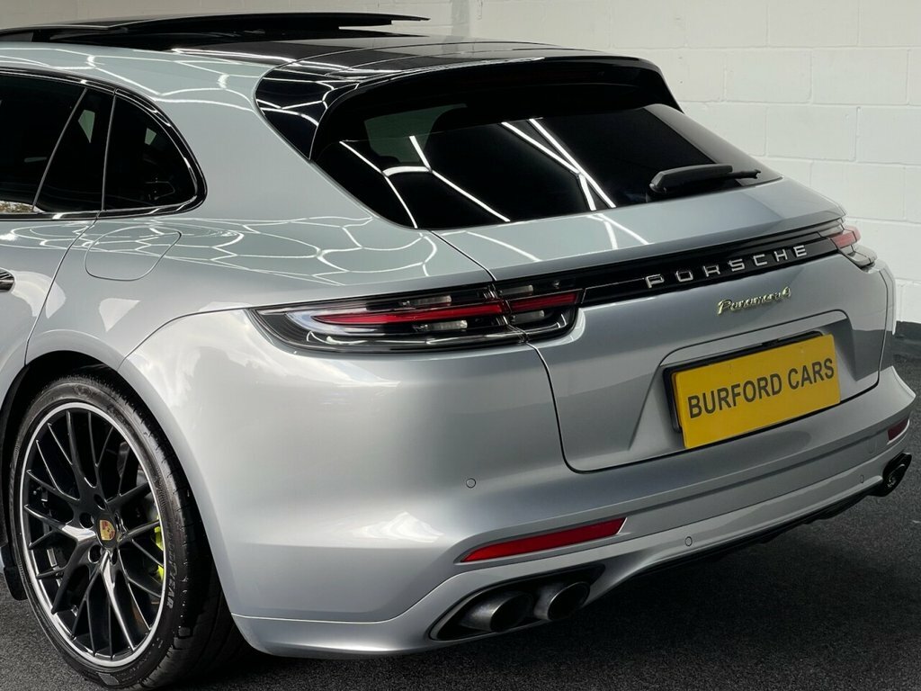 Porsche Panamera 2.9 V6 4 E-hybrid Pdk White #25