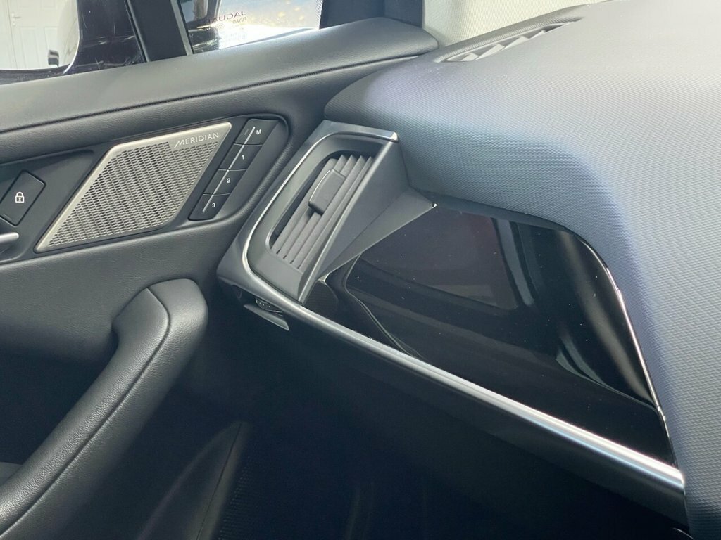 Jaguar I-Pace 400 90Kwh Black Suv 4Wd 400 Ps Black #56