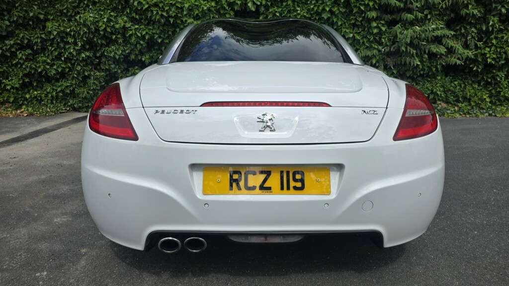 Peugeot RCZ 2.0 Hdi Gt 163Bhp White #4