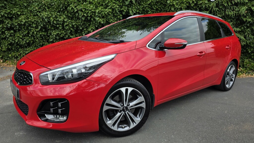 Kia Ceed 1.6 Crdi Gt-line Sportwagon Euro 6 Red