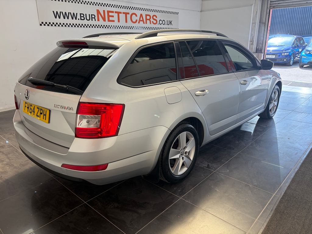 Skoda Octavia Estate 1.6 Tdi Se L Dsg Euro 6 Ss 201565 Black #11
