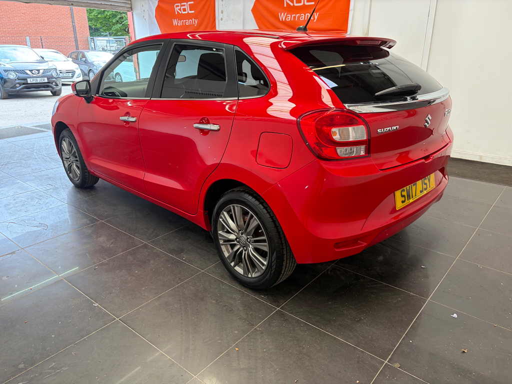 Suzuki Baleno White #7