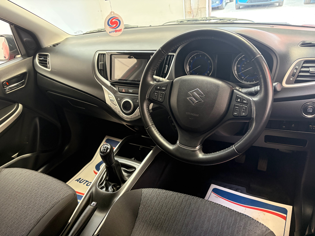 Suzuki Baleno White #12