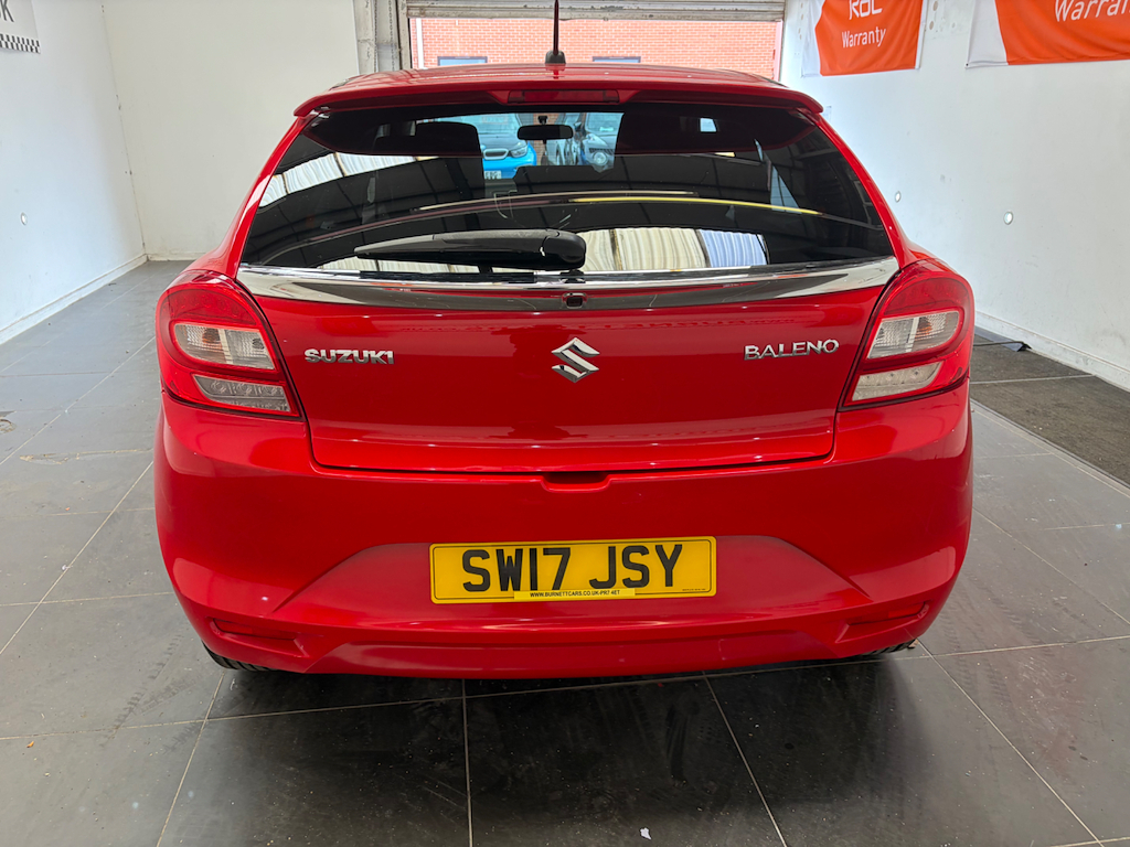 Suzuki Baleno White #9