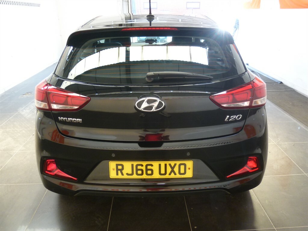 Hyundai I20 Mpi Se Black #6