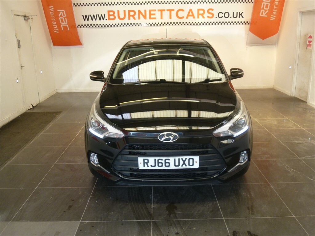 Hyundai I20 Mpi Se Black #3