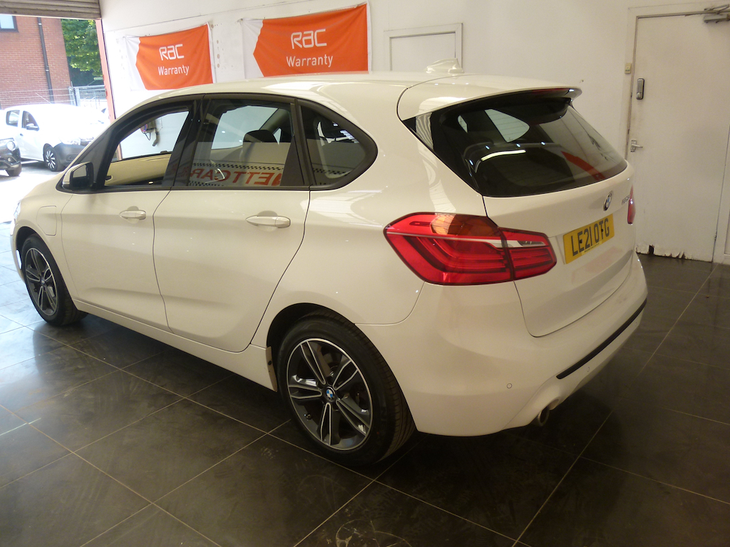 BMW 2 Series Active Tourer Sport Active Tourer White #6