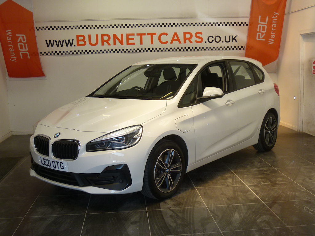 BMW 2 Series Active Tourer Sport Active Tourer White