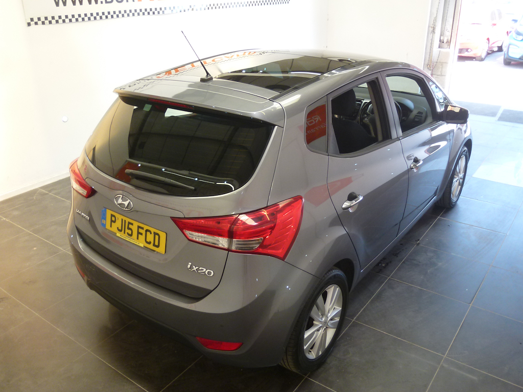 Hyundai Ix20 1.6 Crdi Active Hatchback Blue #25