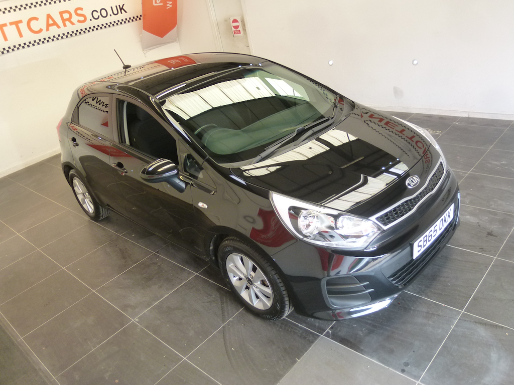 Kia RIO 1.25 Sr7 Black #18