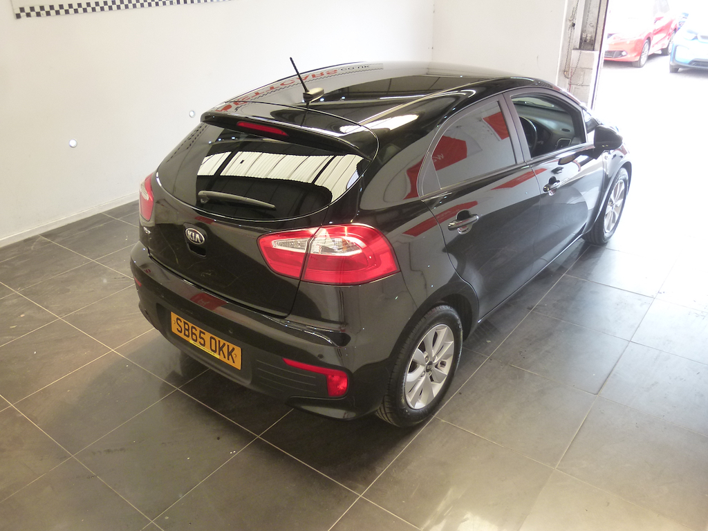 Kia RIO 1.25 Sr7 Black #21